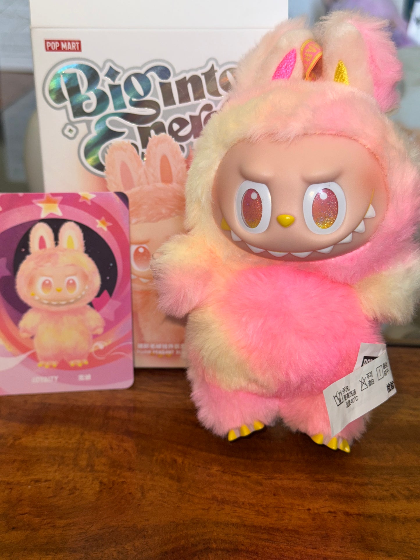 AUTHENTIC THE MONSTER Labubu - Big into Energy